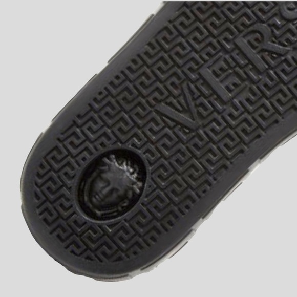 ๐ ๐ VERSACE Blue Greca High-Top Sneakers ๐ซ Size: EU 41 Color: Black/Blue - Picture 7 of 9